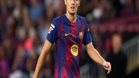 莫耶斯：拉亚扑救超皮克福德，表现配拿分